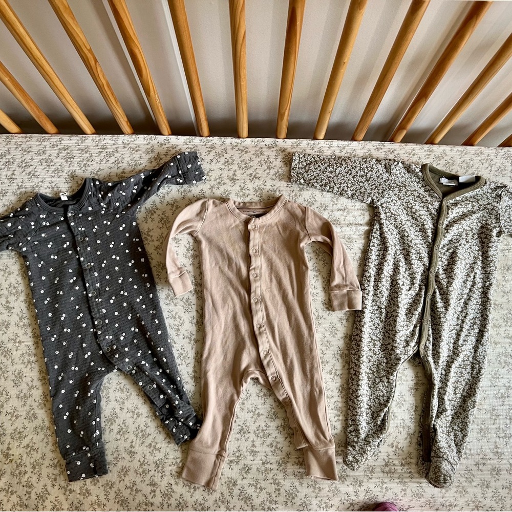 Quincy Mae, Colored Organics and Jamie Kay sleeper bundle.